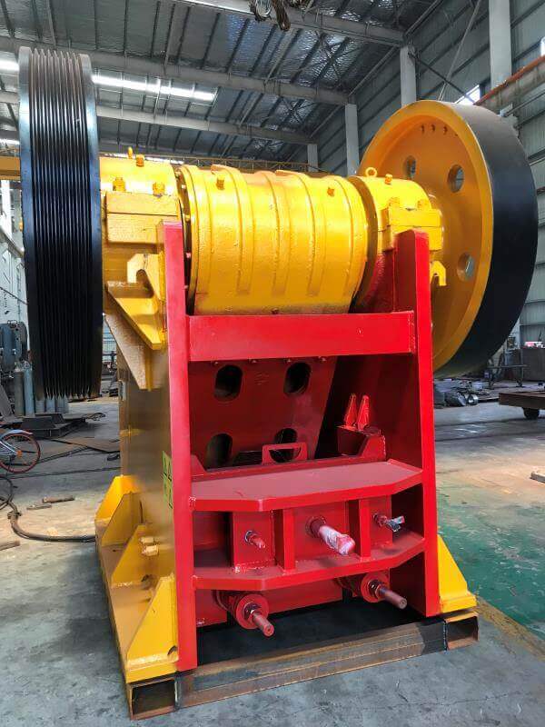 mining equipment jaw crusher shanbao compatible type 600x900 34x24 4 mining equipment jaw crusher shanbao compatible type 600x900 34x24 4